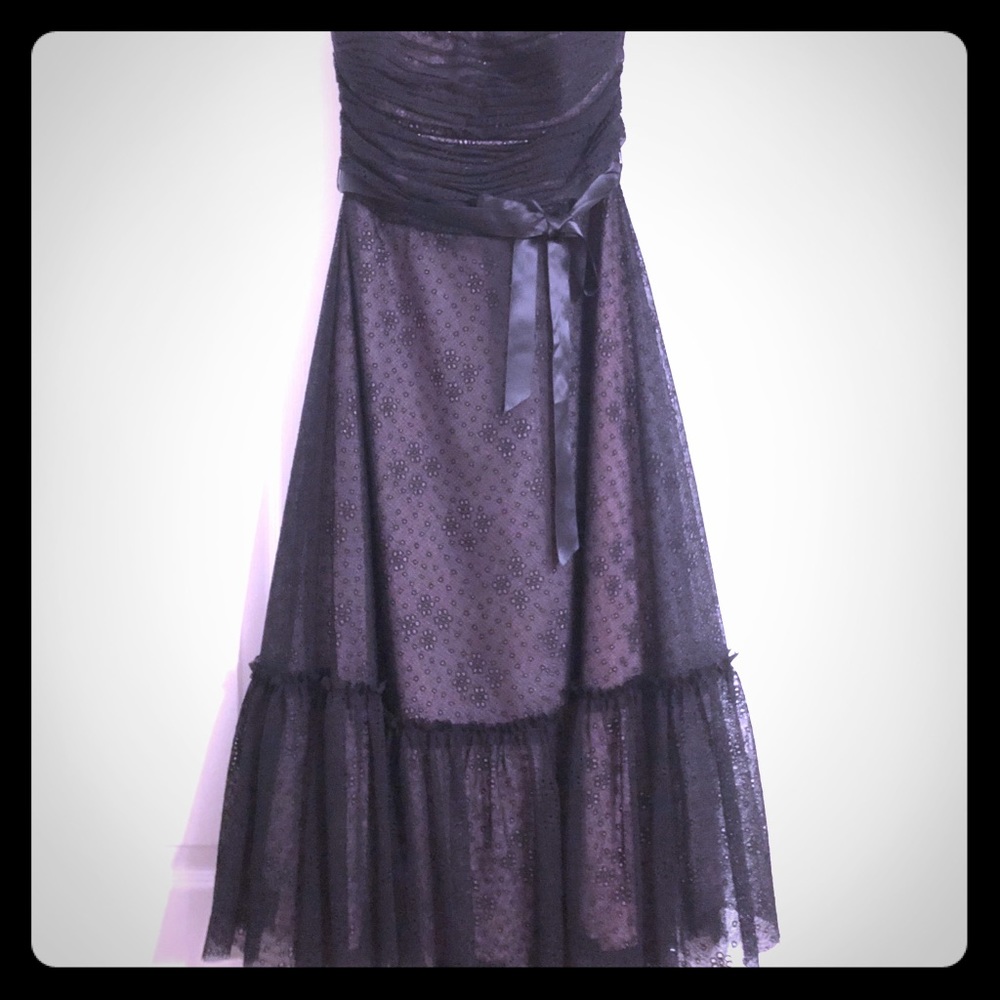 Beautiful strapless midi BCBG dress